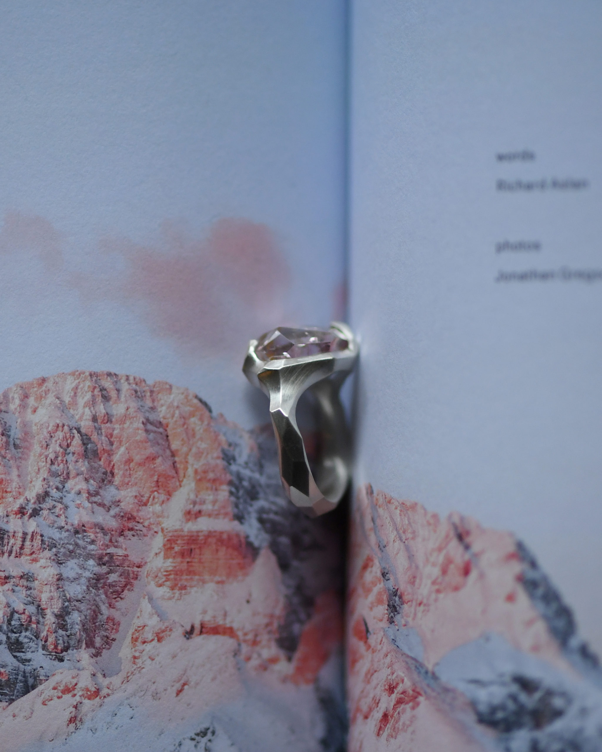 Pink Tourmaline Ring / ピンクトルマリンを留めた指輪